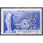 France Francia 1094 1957 Bicentenario de la manufactura nacional de Sèvres MNH