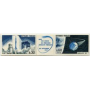 France Francia Nº 1465a - 1965 Lanzamiento del 1er satélite en Hammaguir  Banda 2 val. 1464/65 + viñeta Lujo