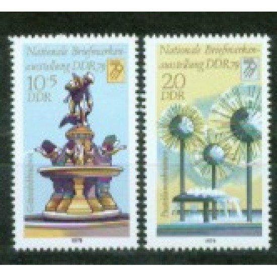 Alemania Oriental - 2106/07 - GERMANY 1979 DDR 79-Dresde-Lujo