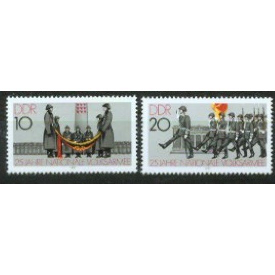 SMI Alemania Oriental  Germany  Nº 2237/38  1981 25º Aniv. de la Armada nacional del pueblo Lujo  MNH