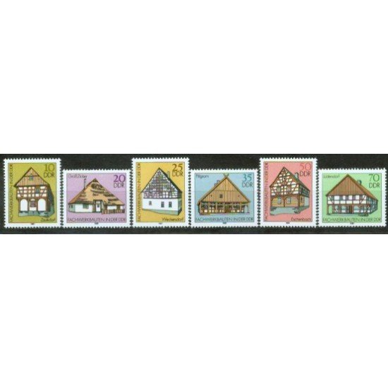VAR1/S Alemania Oriental  DDR  Nº 2278/83  1981 Casas de la RDA Lujo