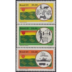 Brasil Brazil 1461/63 1980 Desarrollo Agrícola Agricultural Development MNH Brasil Brazil 1461/63 1980 Desarrollo Agrícola Agricultural Development MNH