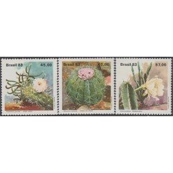 Brasil Brazil 1622/24 1983 10º Años fundación de la Compañía Siderúrgica MNH Brasil Brazil 1622/24 1983 10º Años fundación de la Compañía Siderúrgica MNH