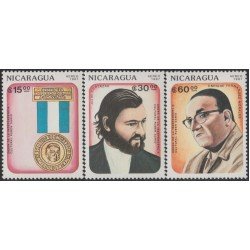 Nicaragua A- 1188/90 1987 Orden de la Independencia cultural Julio Cortazar Enrique Fernández Morales MNH Nicaragua A- 1188/90 1987 Orden de la Independencia cultural Julio Cortazar Enrique Fernández Morales MNH