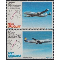 Uruguay 1103/04 1982 25 Años de la línea aérea Lufthansa en Uruguay Avión MNH Uruguay 1103/04 1982 25 Años de la línea aérea Lufthansa en Uruguay Avión MNH