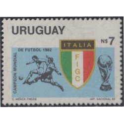 Uruguay 1131 1983 Italia Campeón del mundo de fútbol en 1982 MNH Uruguay 1131 1983 Italia Campeón del mundo de fútbol en 1982 MNH