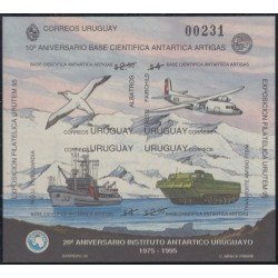Uruguay HB 54 1995 10º Aniversario de la base científica Antártica Uruguaya MNH Uruguay HB 54 1995 10º Aniversario de la base científica Antártica Uruguaya MNH