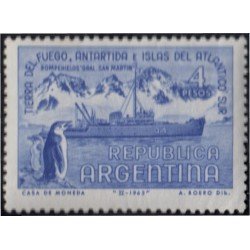 Argentina 700 1965 Tierra de Fuegopinguino fauna MH
