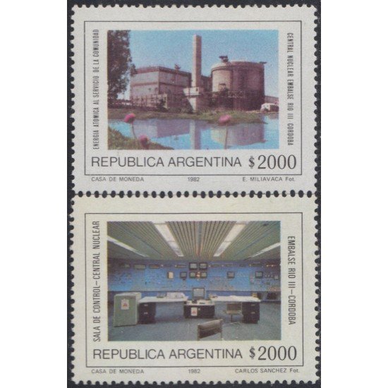 Argentina 1310/11 1982 Central Nuclear Río III MNH