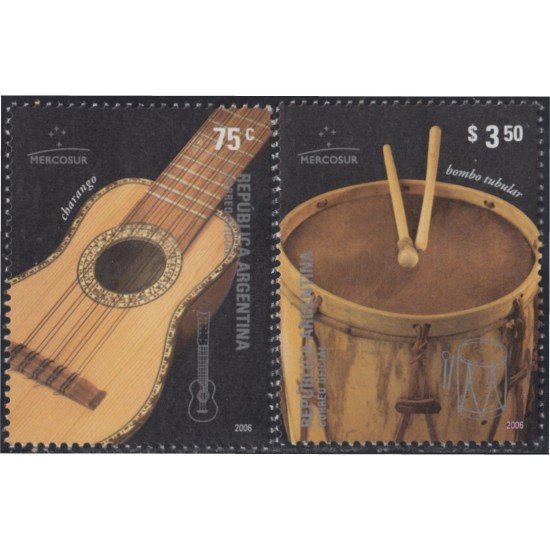 Argentina 2580/81 2006 Mercosur Instrumentos de Música Guitarra Tambor MNH