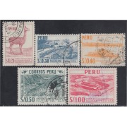 Perú 478/82 1967 Tipos de 1952-53 Fortaleza de Paramonga Matarani usados
