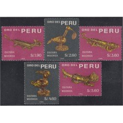 Perú 491/95 1968 Oro del Perú Gold MH Perú 491/95 1968 Oro del Perú Gold MH