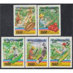 Rep. Dominicana 849/53 1980 Año del Agricultor MNH Rep. Dominicana 849/53 1980 Año del Agricultor MNH