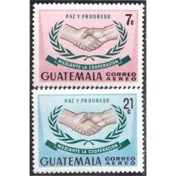 Guatemala A- 371/72 1967 Paz y progreso mediante cooperación MNH Guatemala A- 371/72 1967 Paz y progreso mediante cooperación MNH