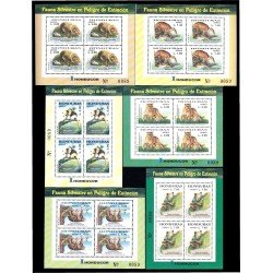 Honduras A- 1187/92 2004 Fauna silvestre en peligro de extinción Osos Melero y Perezoso Rana  Chancho Puma MNH