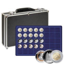 Lindner 2338M-320 Maletín grande para colección de monedas con 8 tableros azul oscuro para 320 monedas o cápsulas para monedas de hasta un diámetro de 34 Lindner 2338M-320 Maletín grande para colección de monedas con 8 tableros azul oscuro para 320 monedas o cápsulas para monedas de hasta un diámetro de 34