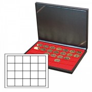 Lindner 2364-2120E Estuche para monedas NERA M con plantilla para monedas en color rojo claro con 20 casilleros cuadrados para monedas/cápsulas con un diámetro externo de hasta 47 mm
