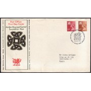 Gran Bretaña 807/12 (de la serie) 1976 SPD FDC Serie Reina Isabel II Gales  Sobre primer día Cardiff