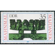 VAR1/SAlemania Oriental  DDR  Nº 2196  1980  Memorila de Majdanek -Polonia-Lujo