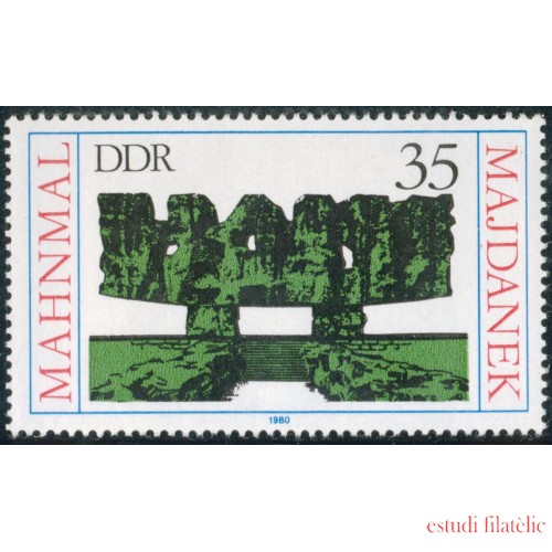 VAR1/SAlemania Oriental  DDR  Nº 2196  1980  Memorila de Majdanek -Polonia-Lujo