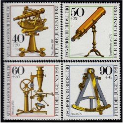 Alemania Berlín 602/05 1981 Sorteo por la juventud instrumentos de óptica MNH Alemania Berlín 602/05 1981 Sorteo por la juventud instrumentos de óptica MNH
