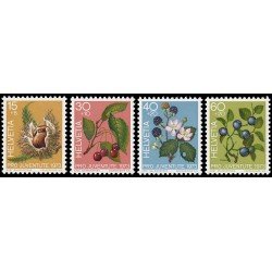 Suiza Switzerland 943/46 1973 Pro juventud Frutos del bosque MNH Suiza Switzerland 943/46 1973 Pro juventud Frutos del bosque MNH