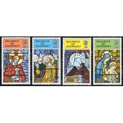 REL/S Guernesey  Nº 79/82  1973  Navidad-vidrieras de iglesias-Lujo