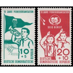 Alemania Oriental 365/66 1958 10º aniv. de la Organización Pioneros MH Alemania Oriental 365/66 1958 10º aniv. de la Organización Pioneros MH