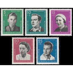 Alemania Oriental 523/27 1961 Víctimas de los campos de concentración (I) MH Alemania Oriental 523/27 1961 Víctimas de los campos de concentración (I) MH