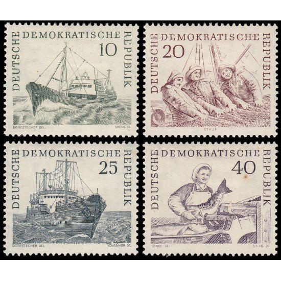 Alemania Oriental 532/35 1961 Flota de pesca de altura MH Alemania Oriental 532/35 1961 Flota de pesca de altura MH