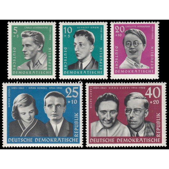 Alemania Oriental 565/69 1961 Víctimas de los campos de concentración (II) MH Alemania Oriental 565/69 1961 Víctimas de los campos de concentración (II) MH