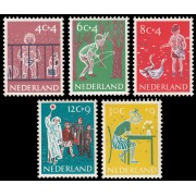 Holanda Netherlands 712/16 1959 En beneficio de obras para la infancia MNH