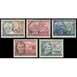 Hungría Hungary 953/57 1950 Día internacional de la infancia MNH Hungría Hungary 953/57 1950 Día internacional de la infancia MNH