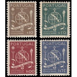 Portugal 671/74 1945 100 aniv. Escuela naval MNH