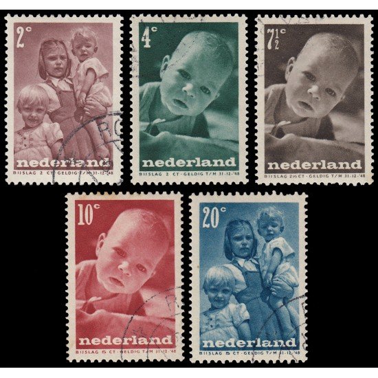 Holanda Netherlands 483/87 1947 Por la infancia Usados Holanda Netherlands 483/87 1947 Por la infancia Usados