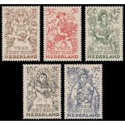 Holanda Netherlands 530/34 1949 En beneficio de obras para la infancia MH