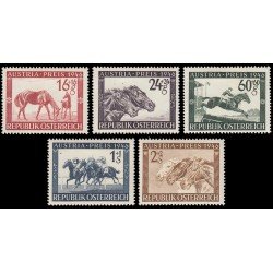 Österreich Austria 648/52 1946 Gran premio hípico de Austria en Viena MH