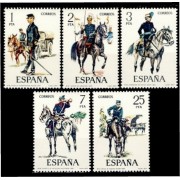 España Spain 2423/27 1977 Uniformes Militares MNH