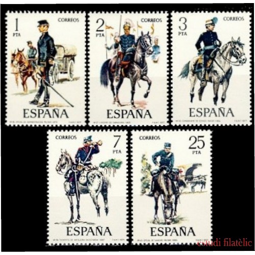 España Spain 2423/27 1977 Uniformes Militares MNH