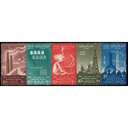 Egipto 429/33 1958 6º aniv. de la Revolución Industrias egipcias MNH Egipto 429/33 1958 6º aniv. de la Revolución Industrias egipcias MNH