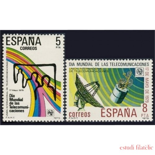 España Spain 2522/23 1979 Dia mundial de las Telecomunicaciones MNH