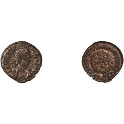 Moneda Imperio Romano ¼ de maiorina Teodosio I 379-383 d.C. Moneda Imperio Romano ¼ de maiorina Teodosio I 379-383 d.C.