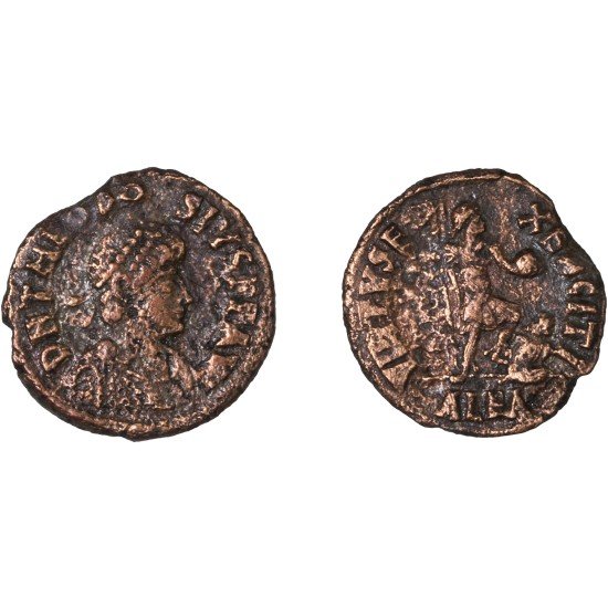 Moneda Imperio Romano Maiorina Teodosio I 387-392 d.C. Moneda Imperio Romano Maiorina Teodosio I 387-392 d.C.