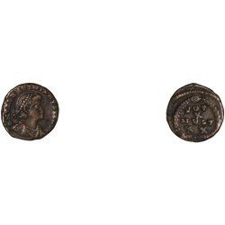Moneda Imperio Romano ¼ de maiorina Valentiniano II después de 379 d.C. Moneda Imperio Romano ¼ de maiorina Valentiniano II después de 379 d.C.