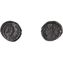 Moneda Imperio Romano ¼ de maiorina Valentiniano II 384-387 d.C. Moneda Imperio Romano ¼ de maiorina Valentiniano II 384-387 d.C.