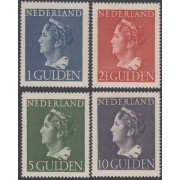 Holanda  Netherlands 442/45  1946-47 Efigie de la reina Wilhelmine Fijasellos