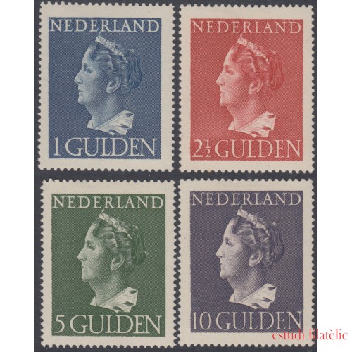 Holanda  Netherlands 442/45  1946-47 Efigie de la reina Wilhelmine Fijasellos