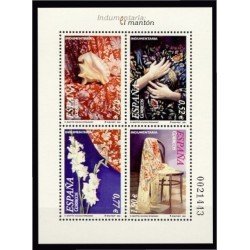 España Spain 4076 2004 Indumentaria El mantón MNH España Spain 4076 2004 Indumentaria El mantón MNH