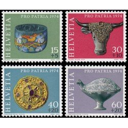 Suiza Switzerland 961/64 1974 Por la patria Decoraciones arqueológicas de dif. épocas MNH Suiza Switzerland 961/64 1974 Por la patria Decoraciones arqueológicas de dif. épocas MNH