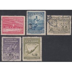 Ecuador 369/73 1939 Victorias Deportivos Sudamericanos Basket swimming usados Ecuador 369/73 1939 Victorias Deportivos Sudamericanos Basket swimming usados